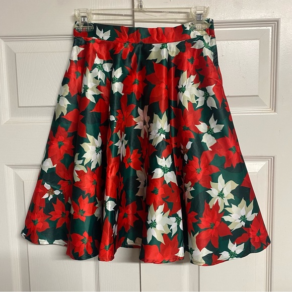 ModCloth Poinsettia Skirt S - Picture 4 of 9